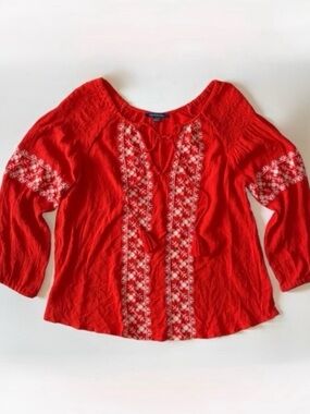 AE - Embroidered Floral Tunic